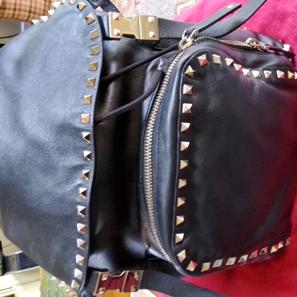"Not for Sale"Valentino Caravani Leather Backpack! Brand New!! - Picture 3 of 6